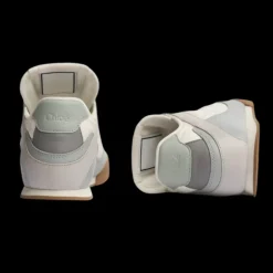 Baskets CHLOE Kick cuir blanc bleu ciel semelle beige