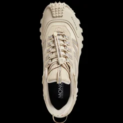 Baskets MONCLER Trailgrip nylon beige semelle crantée Vibram Megagrip