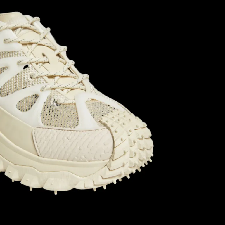 Baskets MONCLER Trailgrip Amoeba par Salehe Bembury cuir nylon beige