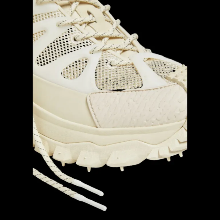 Baskets MONCLER Trailgrip Amoeba par Salehe Bembury cuir nylon beige