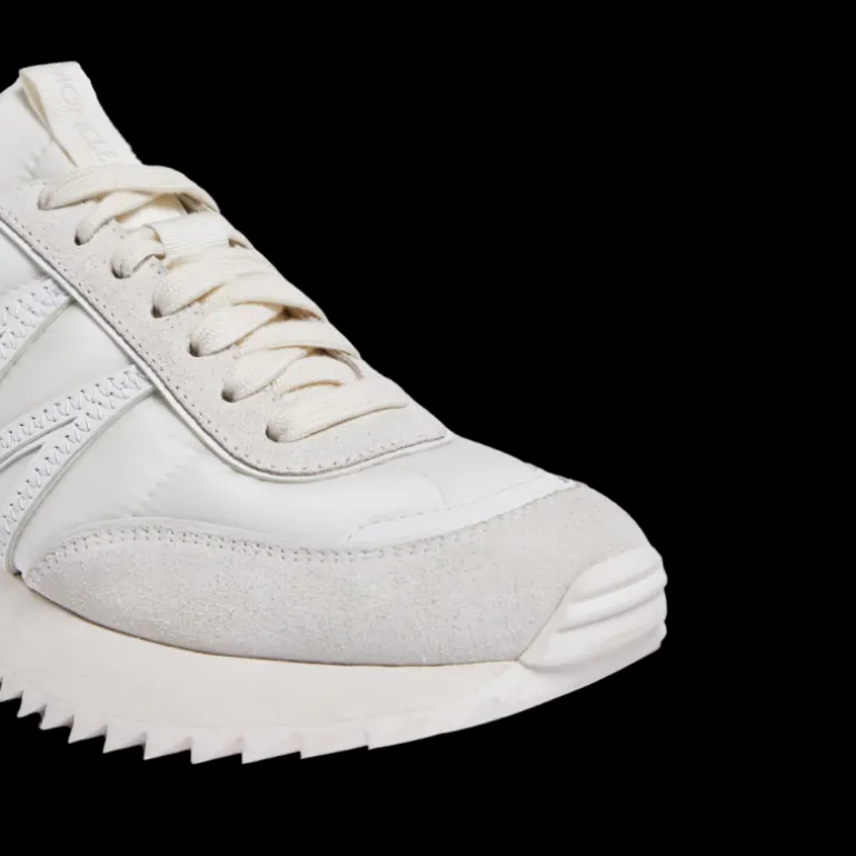 Baskets Sneakers MONCLER Pacey nylon daim blanc logo talon