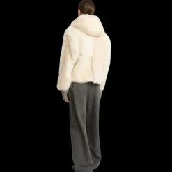 Blouson court à capuche YVES SALOMON agneau crème