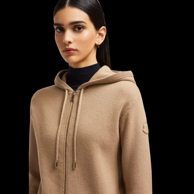 Cardigan zippé à capuche MONCLER en laine et cachemire camel