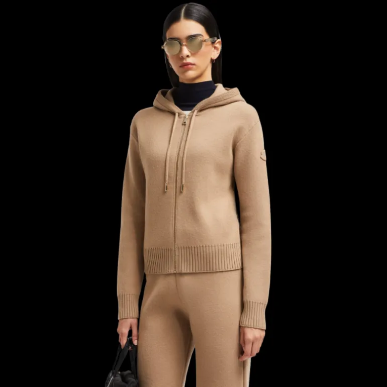 Cardigan zippé à capuche MONCLER en laine et cachemire camel