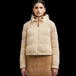 Cardigan zippé MONCLER matelassé à capuche laine beige