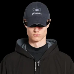 Casquette BALENCIAGA Under Armour® coton noir délavé logo blanc
