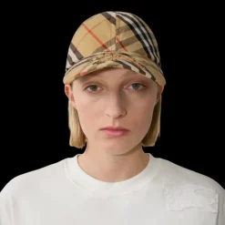 Casquette BURBERRY baseball coton carreaux check beige broderie EDK
