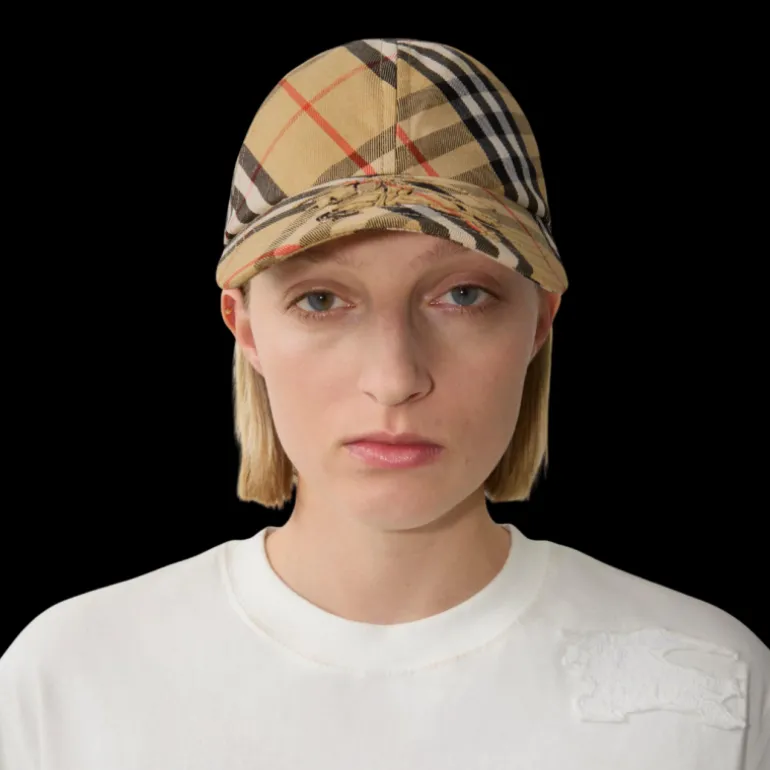 Casquette BURBERRY baseball coton carreaux check beige broderie EDK