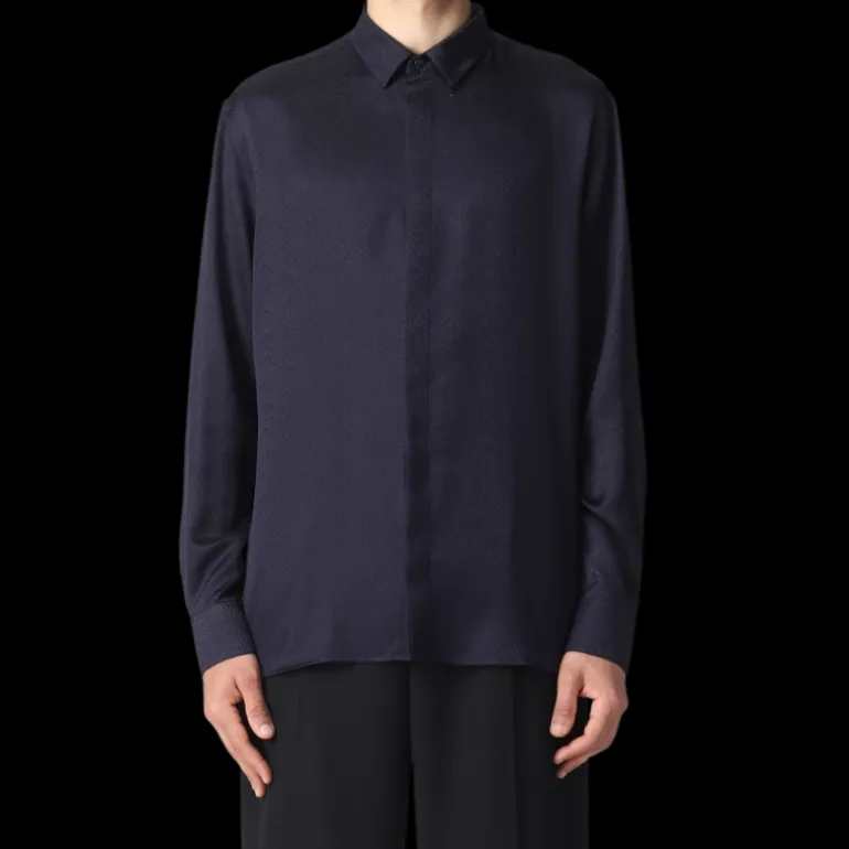 chemise manches longues SAINT LAURENT soie mate et brillante motif ton sur ton bleu nuit