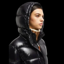 Doudoune capuche MONCLER Bellevue longue ceinture nylon laqué noir brillant