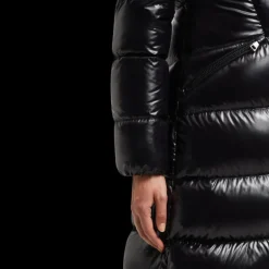 Doudoune capuche MONCLER Bellevue longue ceinture nylon laqué noir brillant
