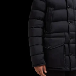 Doudoune courte MONCLER Clunye capuche fourrrure nylon bleu marine