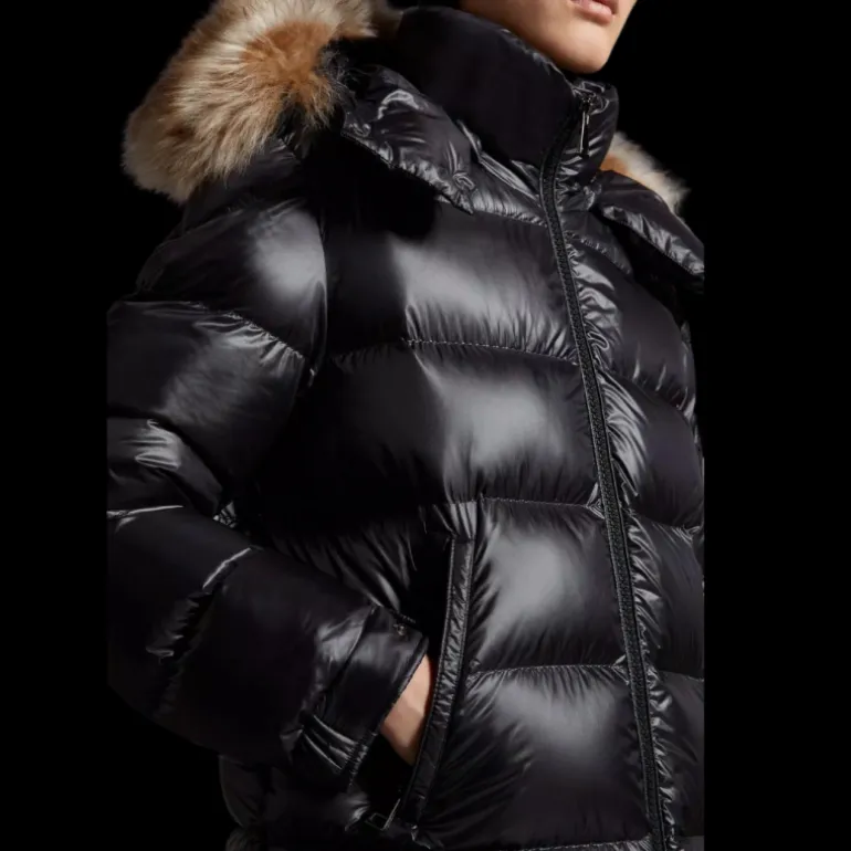 Doudoune courte MONCLER Mairefur nyon noir capuche fourrure shearling