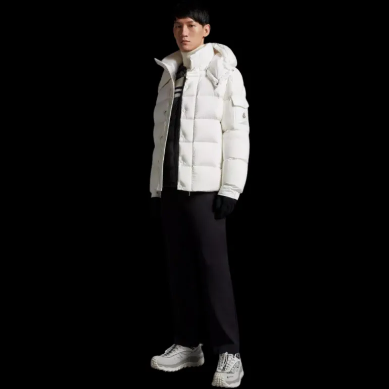 Doudoune courte MONCLER Vezere nylon blanc mat capuche