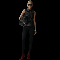 Gilet sans manches MAGDA BUTRYM cuir noir poches zippées ceinture
