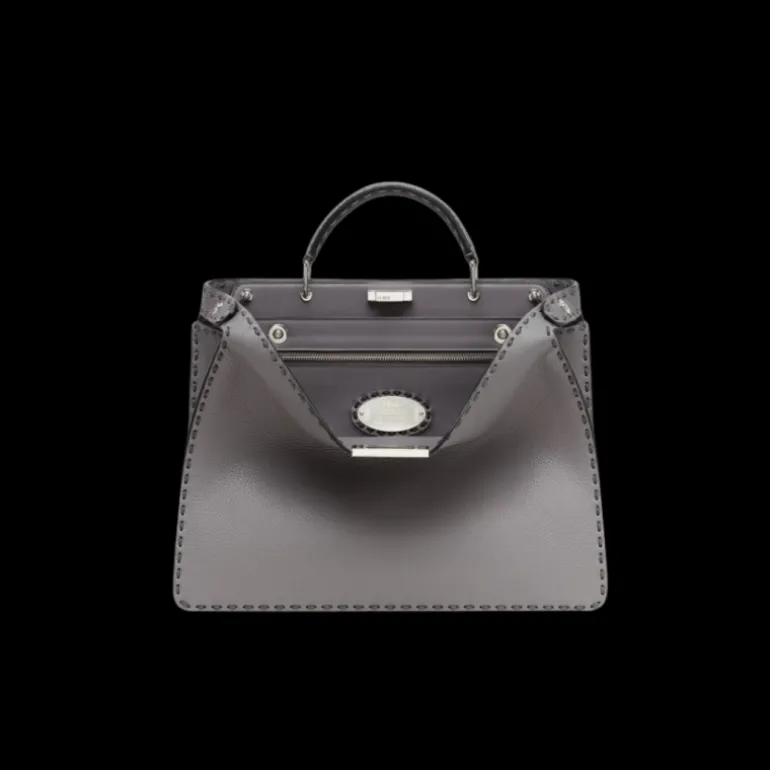 Sac FENDI Peekaboo ISeeU Medium Selleria cuir gris surpiqué