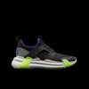 Sneakers baskets MONCLER Lunarove noir semelle jaune fluo