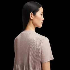 T-shirt MONCLER col rond coton rose pale dos plissé