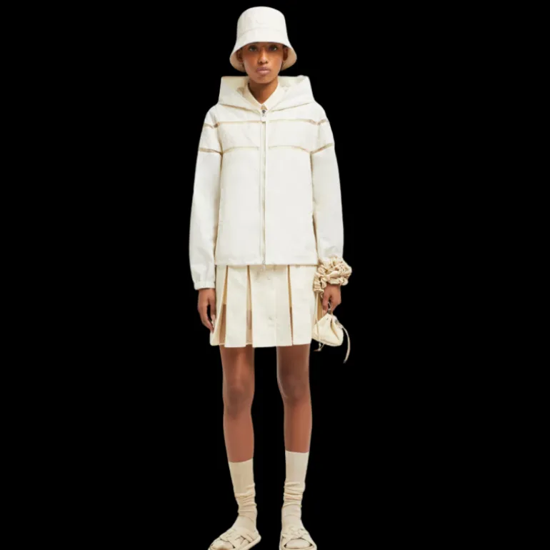 Veste à capuche MONCLER Clisson popeline coton mélangé écru broderie organza